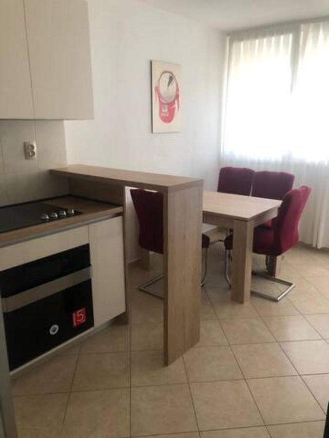 Apartment Maja Split Bagian luar foto